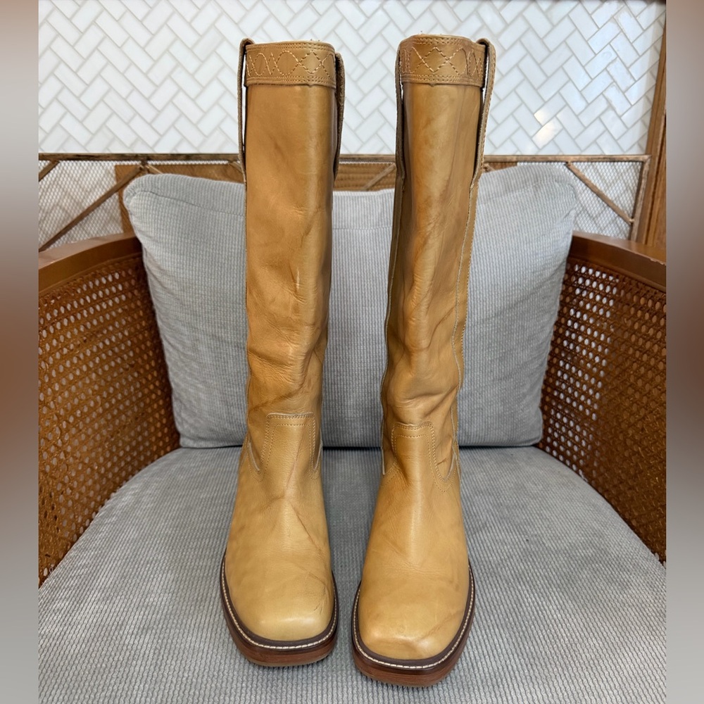 FRYE Banana Kate Pull On Boots - Picture 7 of 12